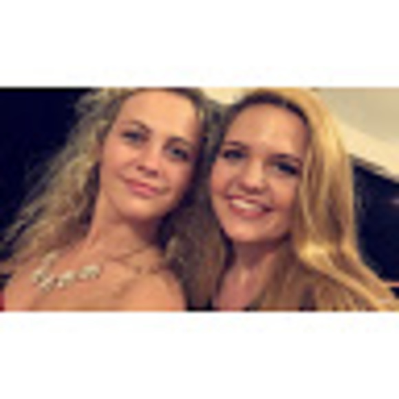 Meet your Posher, Bailey - Picture 1 of 1